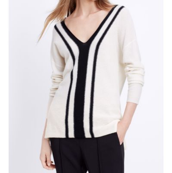 Vince Sweaters - • VINCE • 100% cashmere v neck sweater
